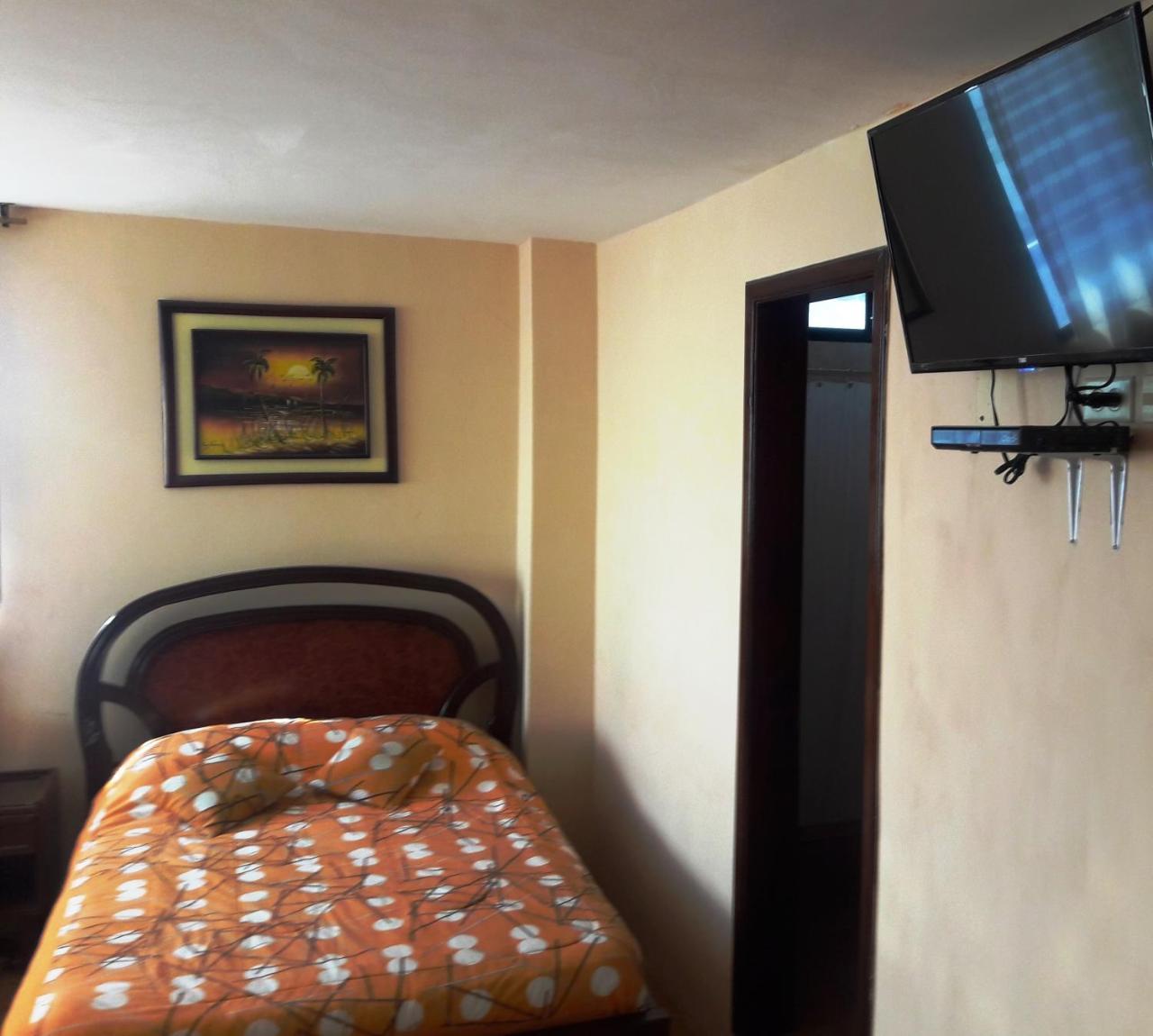 Hostal Haziel Salinas  Exterior foto